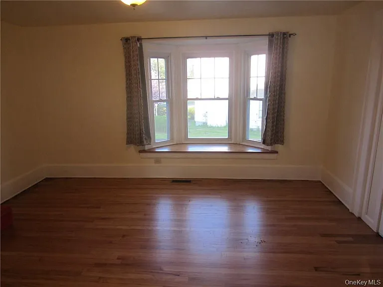 212 S Cherry St #2 — Photo 6