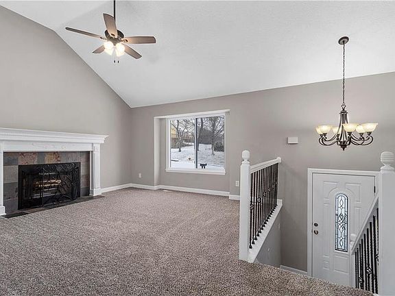 5th image of 3228 Bryn Mawr Dr