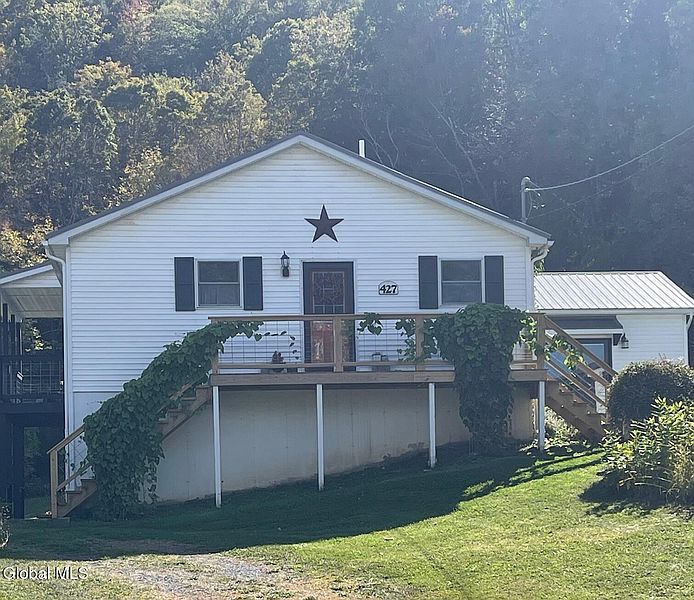 3rd image of 427 Patrick Road