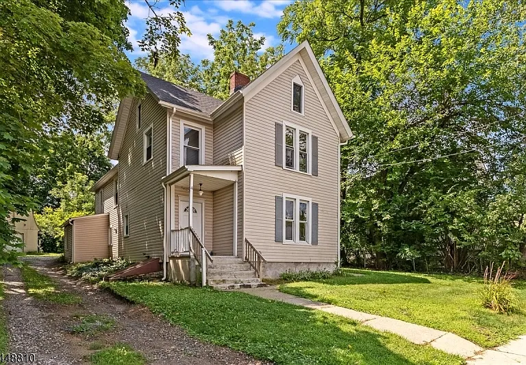 4 Maple St — Photo 13
