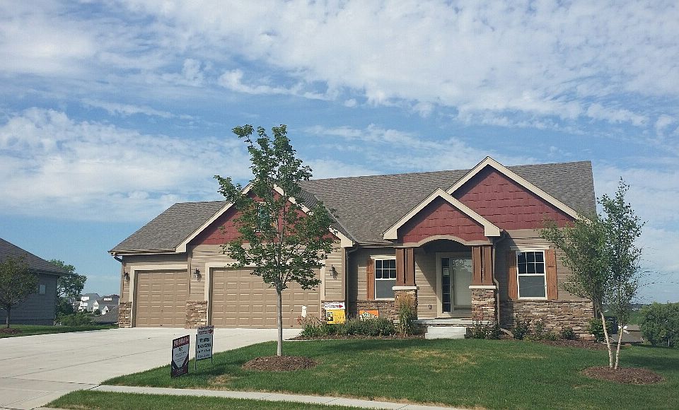 1st image of 6428 N 160