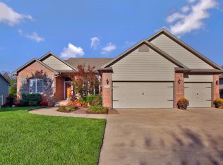 4319 N Barton Creek Cir, Wichita, KS 67226