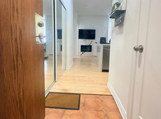 135 Maitland St S #204, Toronto, ON M4Y1E5