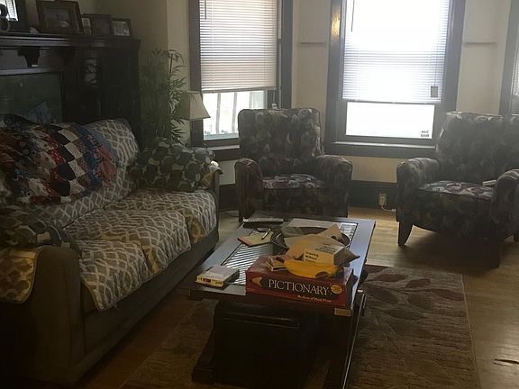 3rd image of 1544 N La Salle Dr APT 101