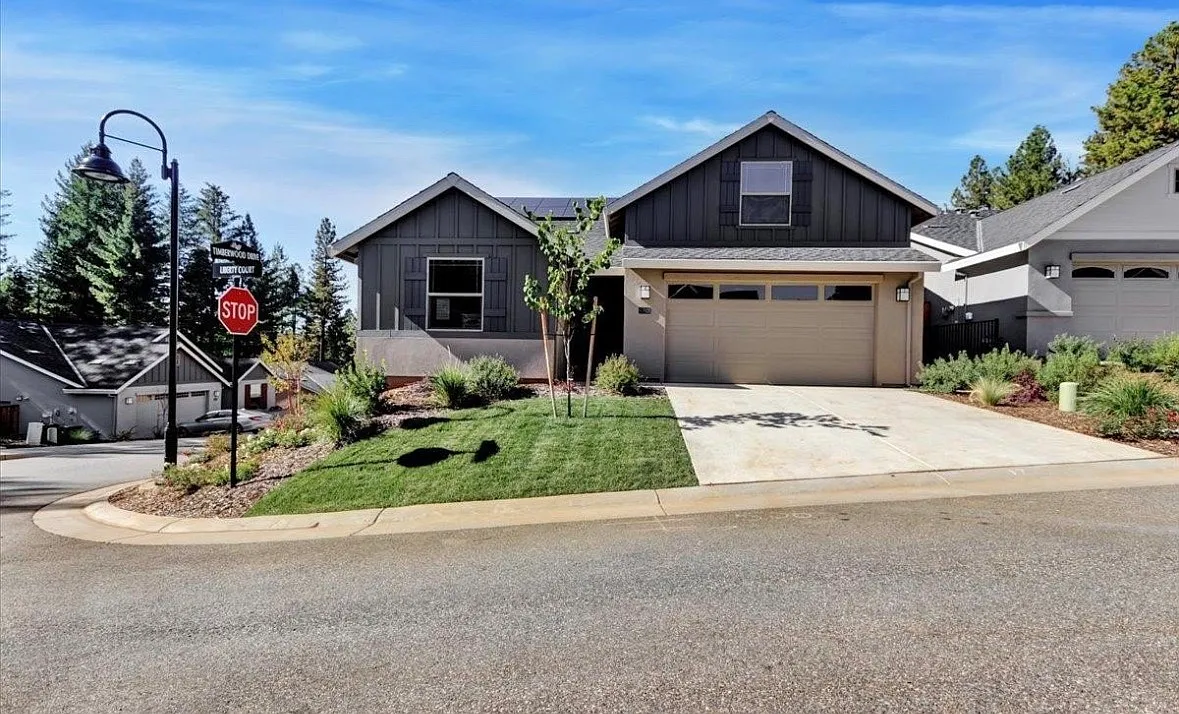 Liberty Ct, Grass Valley — Photo 2