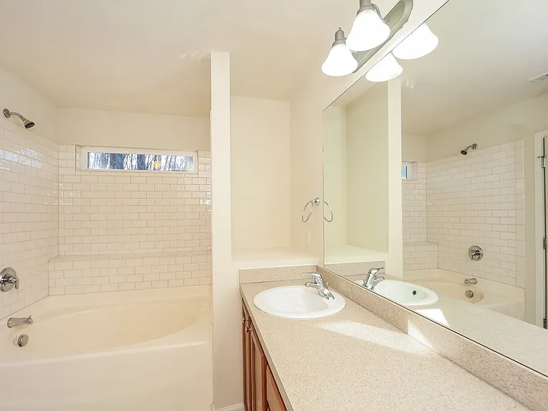 18 Forrest Ln — Photo 14
