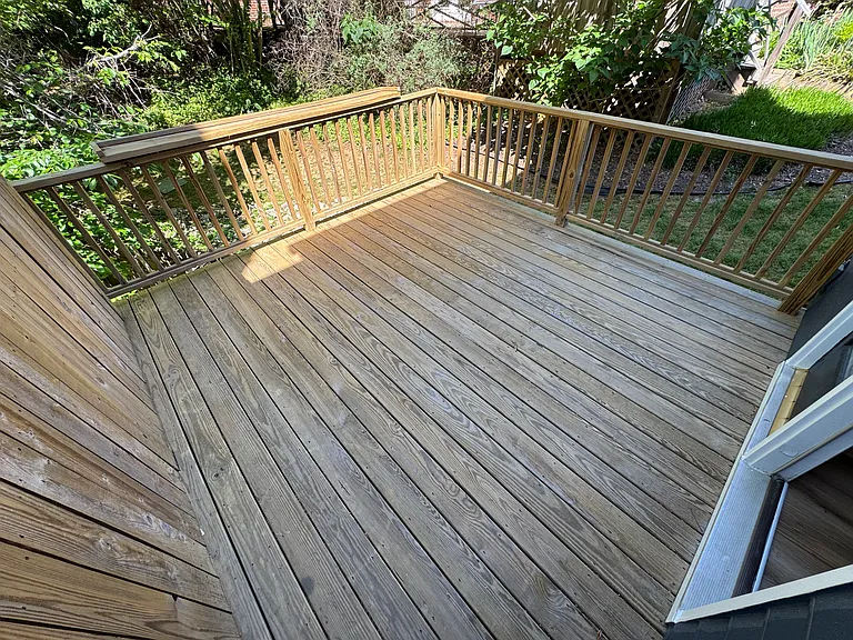 1551 Village Glenn Dr — Photo 7