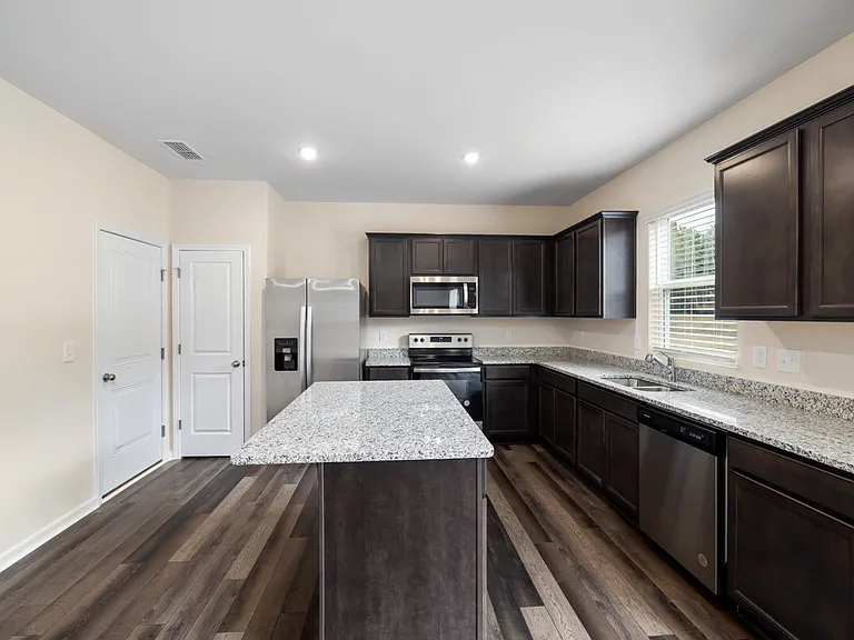 1532 Arapahoe Ridge Dr — Photo 2