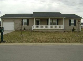 1452 Salem Cir, Bowling Green, KY 42101