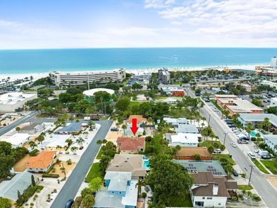 75 Lido Dr, Saint Pete Beach, FL, 33706