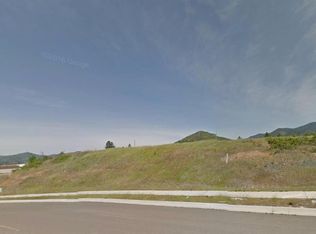 2214 NE Industry Dr, Grants Pass, OR 97526