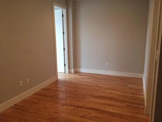 Rented by Nooklyn NYC LLC | media 74