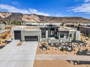 5476 N Johnson Arch Dr, Saint George, UT 84770