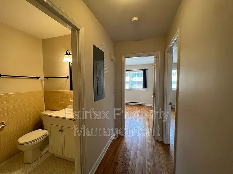 1937 Morehead Ave — Photo 15