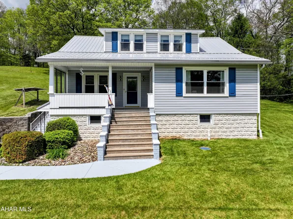 1646 Cumberland Rd, Bedford, PA 15522