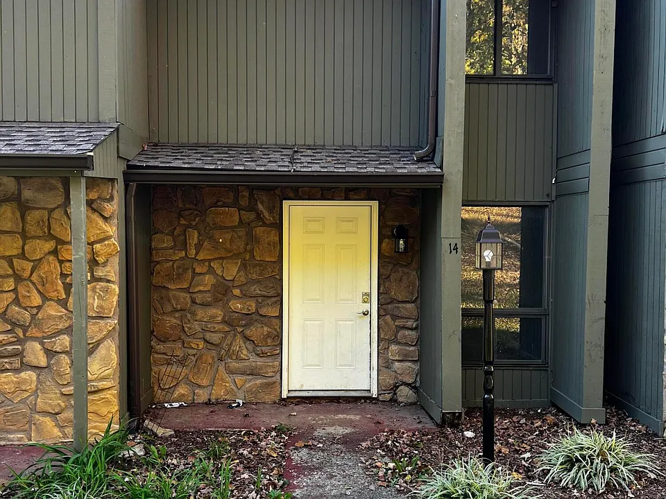 1419 Colony Park Dr #13