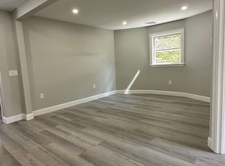 5 Harris Rd FLOOR 2, Medford, MA 02155