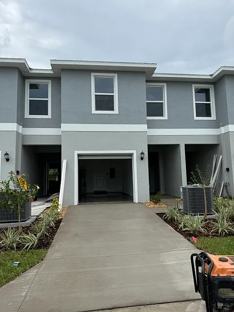 2 bed, 2.5 bath, 1770 sqft, $2,100 — Photo 4