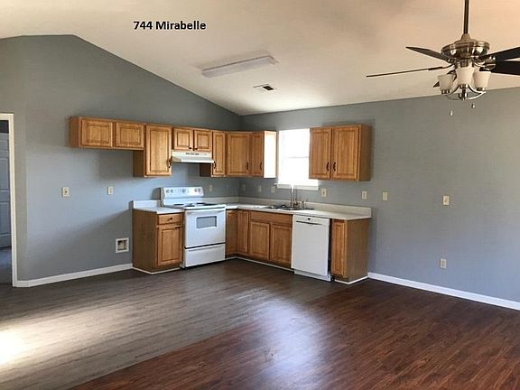 2nd image of 744 Mirabelle Ct