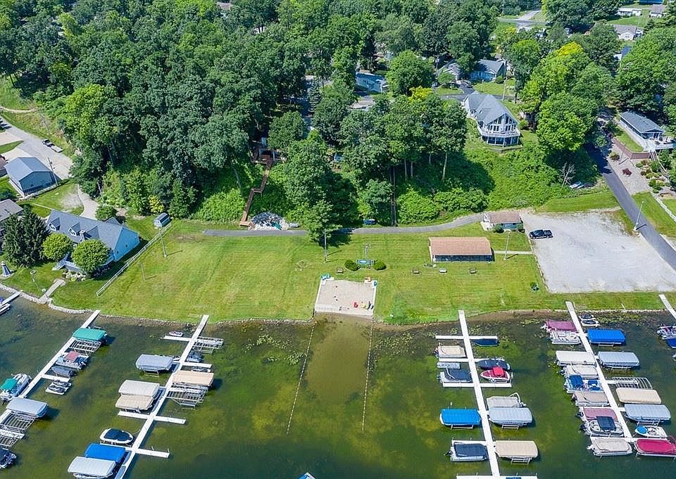 60 Lane 585, Fremont, IN 46737 Zillow