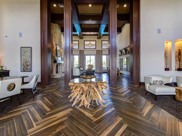 Callista Hill Country Apartments