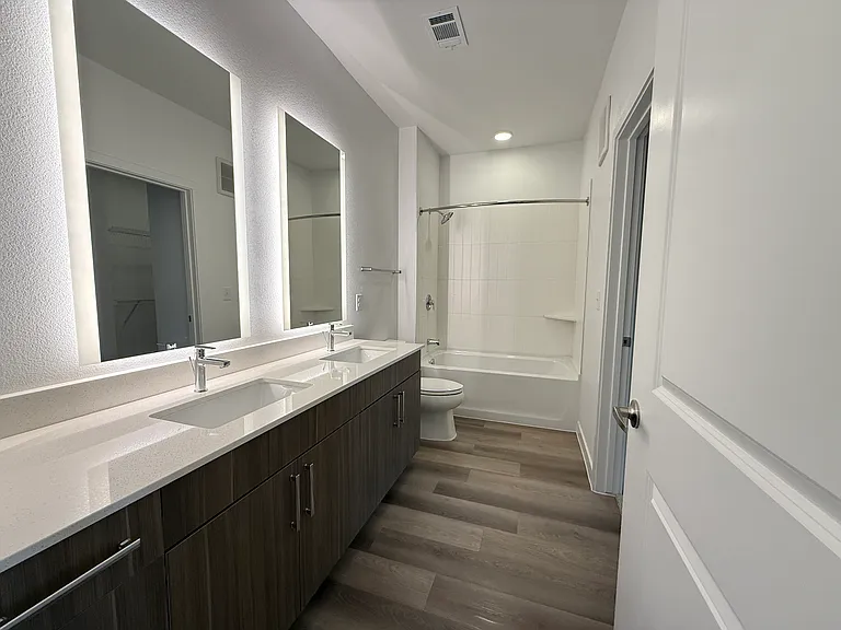 Pearce Ln — Photo 10