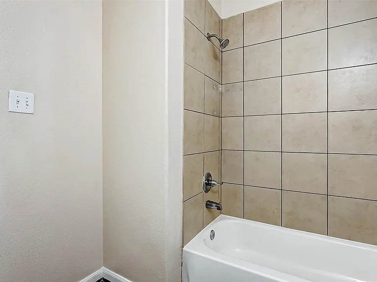 8704 San Rocco St — Photo 8