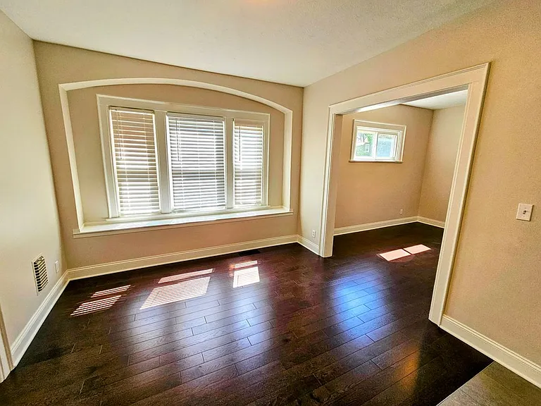 656 Parsells Ave #2 — Photo 9