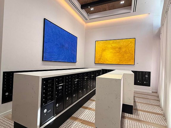 3rd image of 225 N Miami Avenue #3502