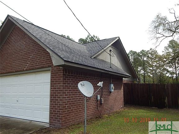 2nd image of 807 Hidden Hollow Cir