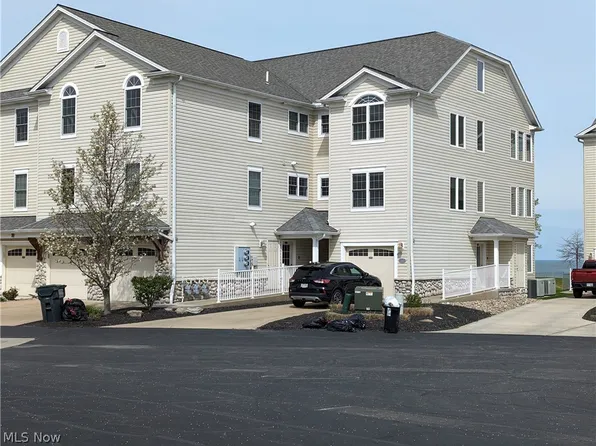 5239 Lake Rd W Unit 405, Ashtabula, OH 44004