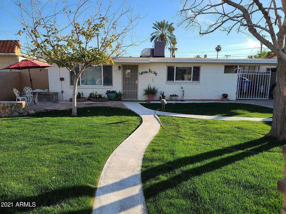 1st image of 2527 W Mariposa St