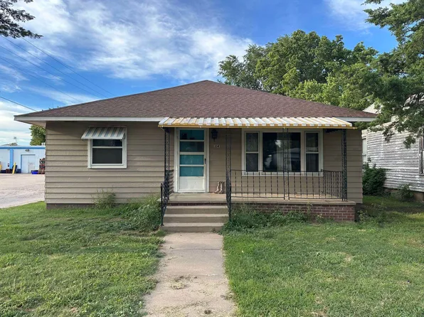 314 E 7th St, Kinsley, KS 67547