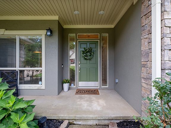 3rd image of 12721 Meadows Edge Ln