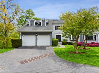 1 Old Church Rd APT 6, Greenwich, CT 06830