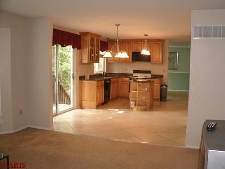 4th image of 1218 Richland Meadows Dr