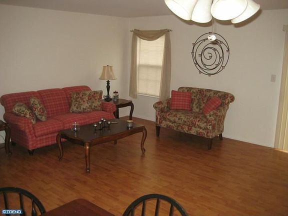 4th image of 57 Franklin Dr
