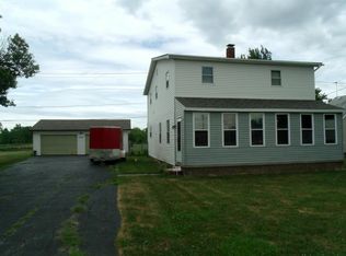 3425 S Genesee Rd, Burton, MI 48519