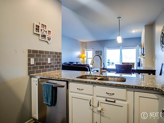 4th image of 5532 Woodruff Shore Dr