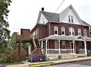 153 2nd Ave, Royersford, PA 19468