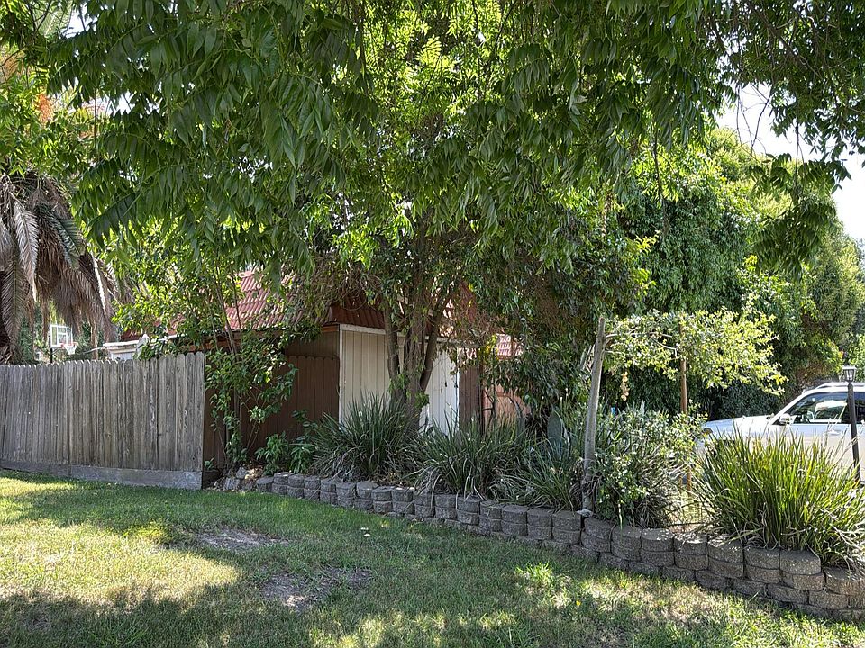 1st image of 6848 Plymouth Rd