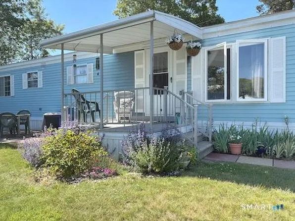 10 Chestnut Drive, Westbrook, CT 06498