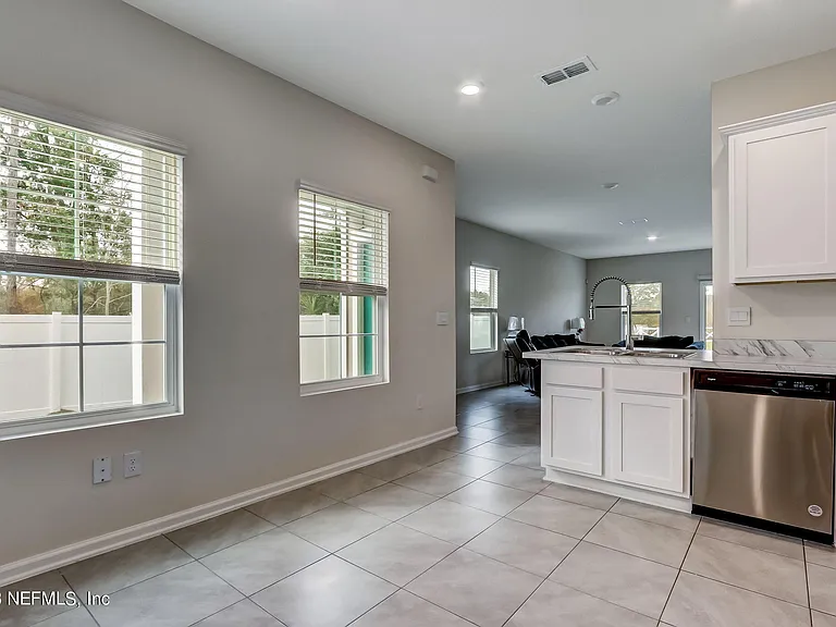 988 Observatory Pkwy — Photo 14