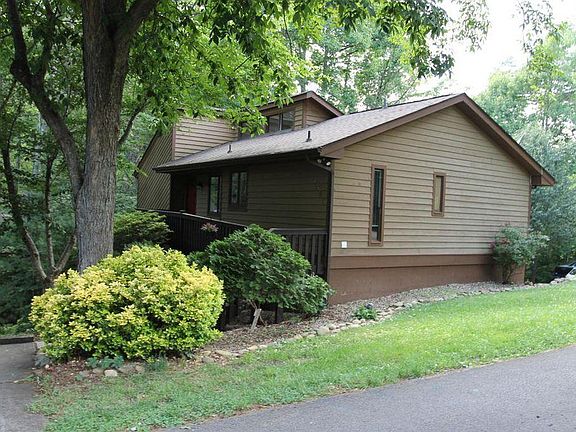 2nd image of 7325 Wildwood Ct #1