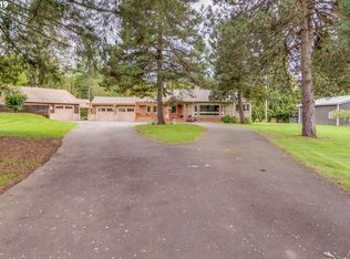 19105 NW Logie Trail Rd, Portland, OR 97231