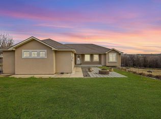 1310 9th St, Benton City, WA 99320