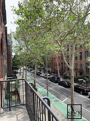 Rented by A Space Realty NY LLC | media 5