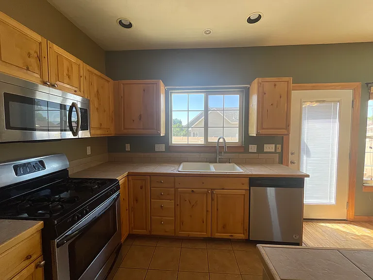 624 Orange Grove Way — Photo 29