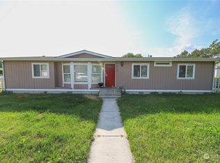 4364 Orchard Dr NE, Moses Lake, WA 98837