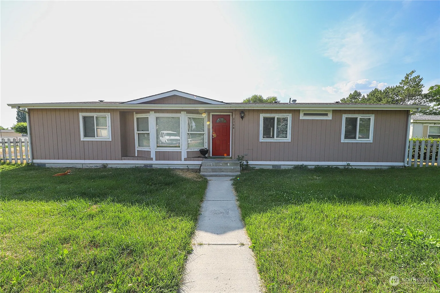 4364 NE Orchard Drive photo 1